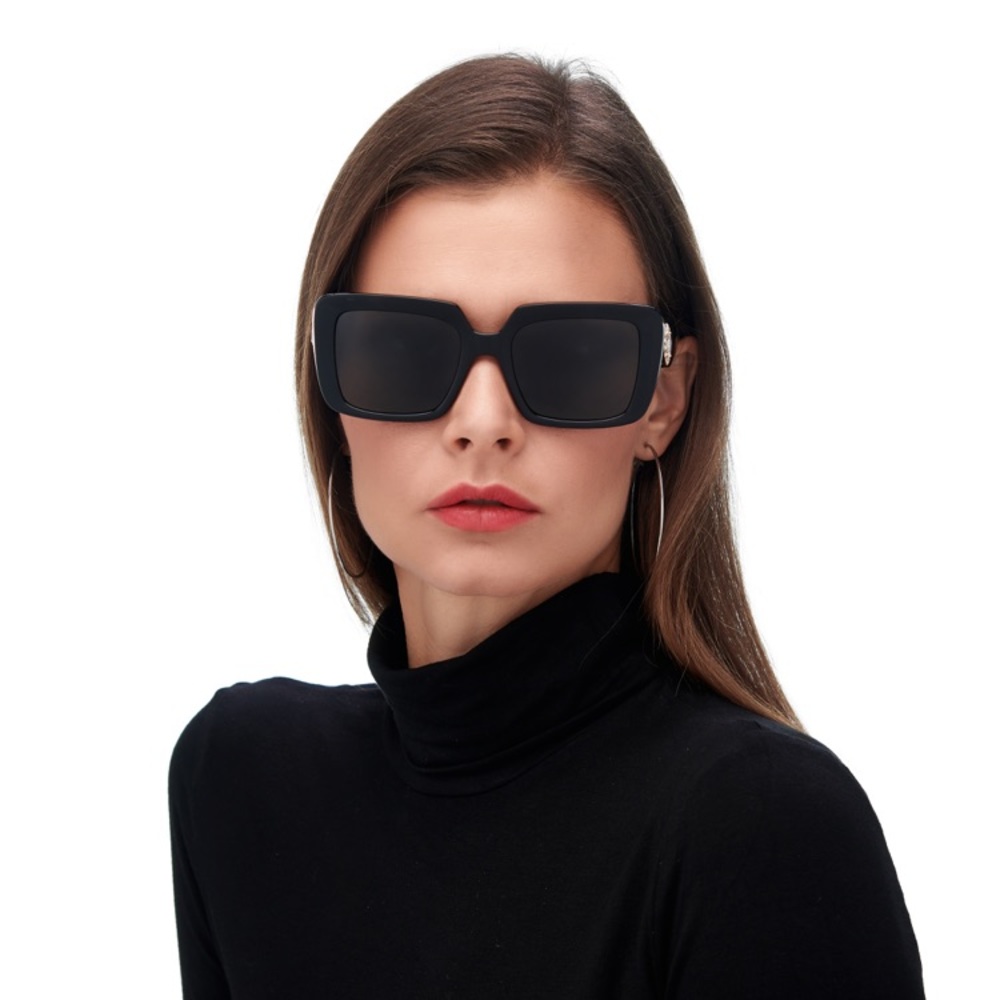 NWT WOMENS VERSACE SUNGLASSES VE4384B BLACK WITH HARD CASE & LENS CLOTH - Picture 2 of 14